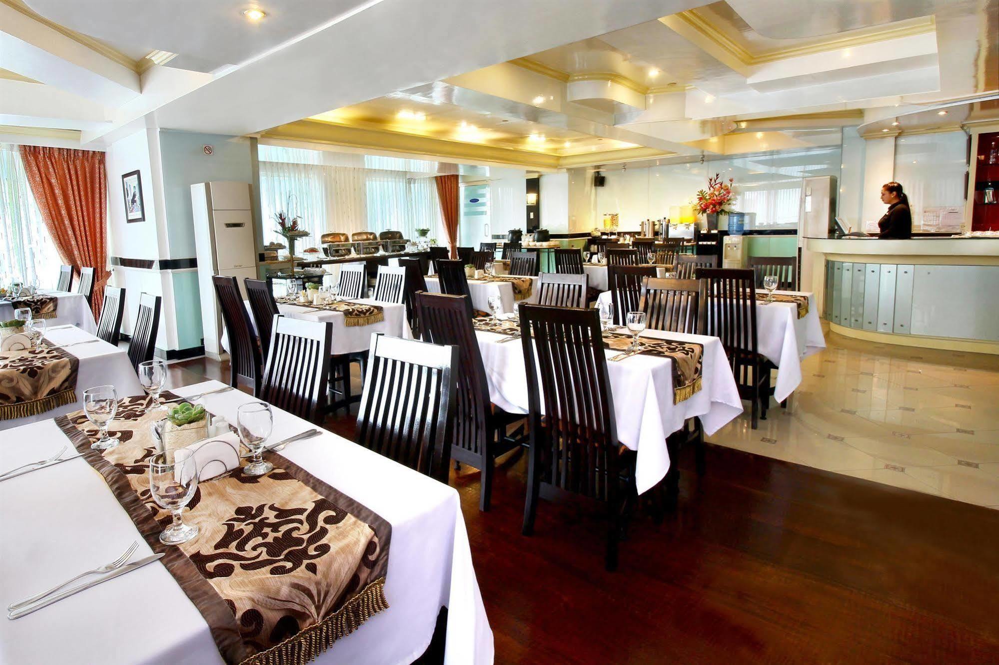 סן פדרו מקאטי Oxford Suites Makati מראה חיצוני תמונה