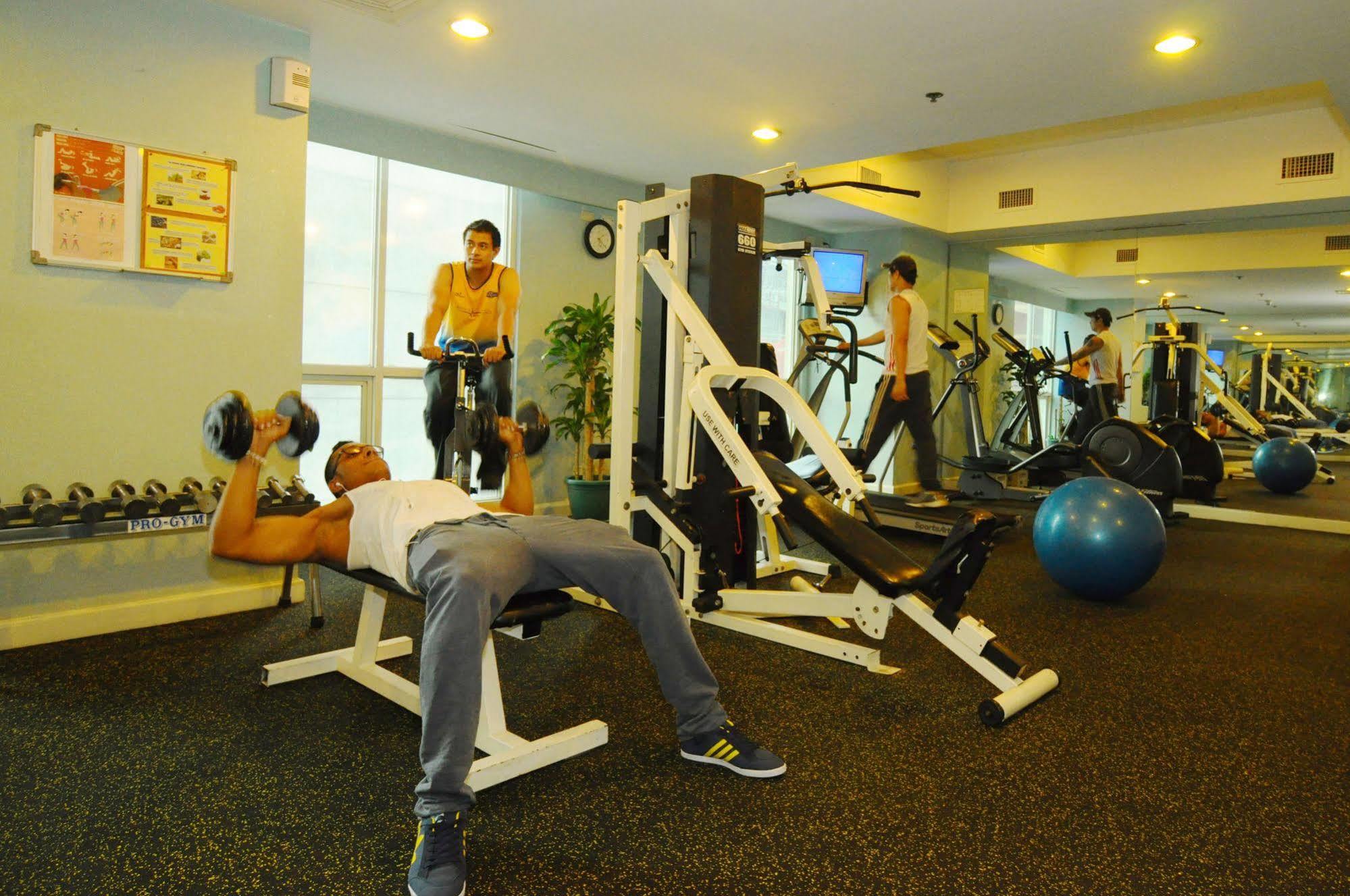 סן פדרו מקאטי Oxford Suites Makati מראה חיצוני תמונה