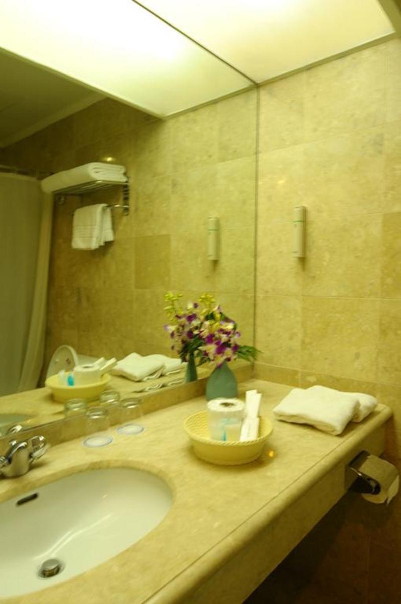 סן פדרו מקאטי Oxford Suites Makati מראה חיצוני תמונה