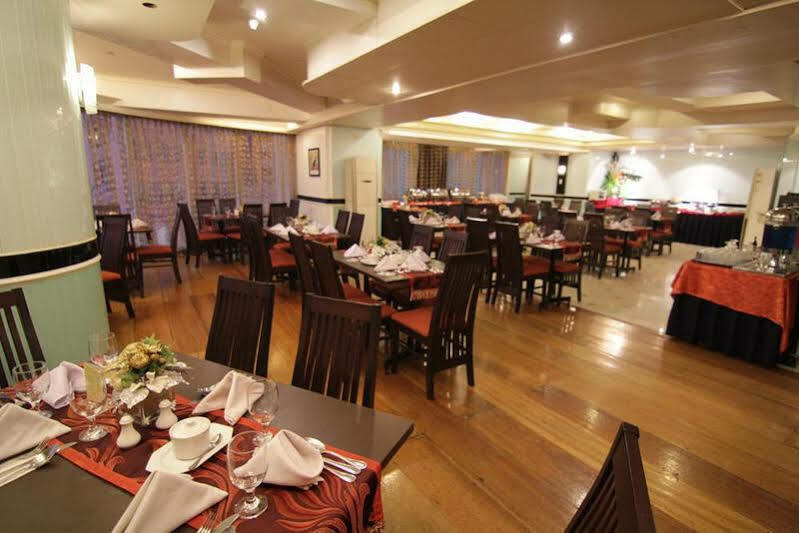 סן פדרו מקאטי Oxford Suites Makati מראה חיצוני תמונה
